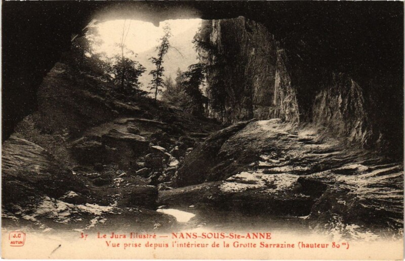Carte postale ancienne Nans sous Sainte-Anne- interieur de la Grotte Sarrazine France