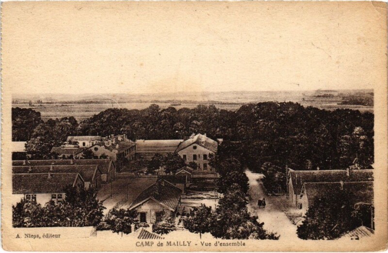 Carte postale ancienne Camp-de-Mailly - Vue d'ensemble