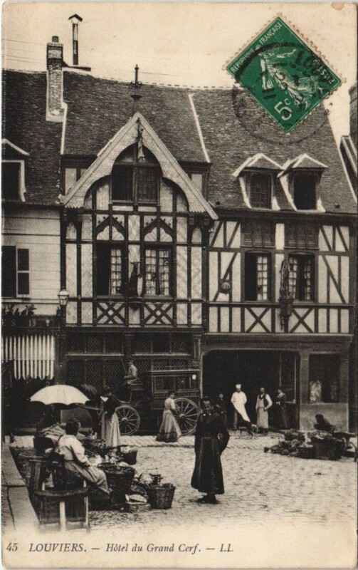 Carte postale ancienne Louviers-Hotel du Grand Cerf à Louviers