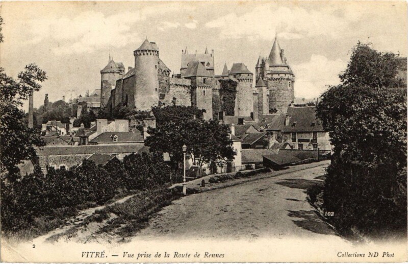 Carte postale ancienne Vitre Vue prise de la Route de Rennes France à Rennes