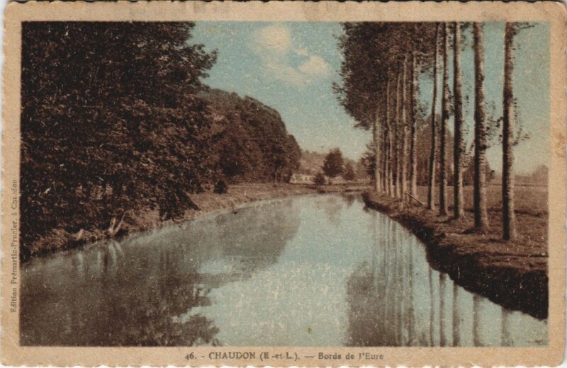 Carte postale ancienne Chaudon - Bords de l'Eure à Chaudon