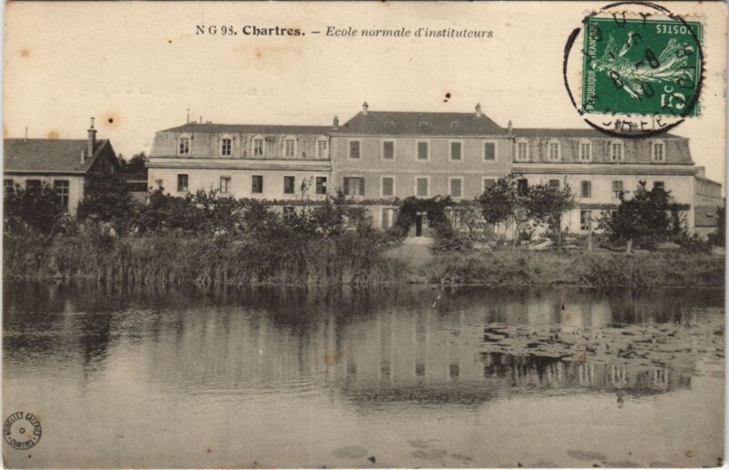 Carte postale ancienne Chartres - Ecole normale d'instituteurs à Chartres