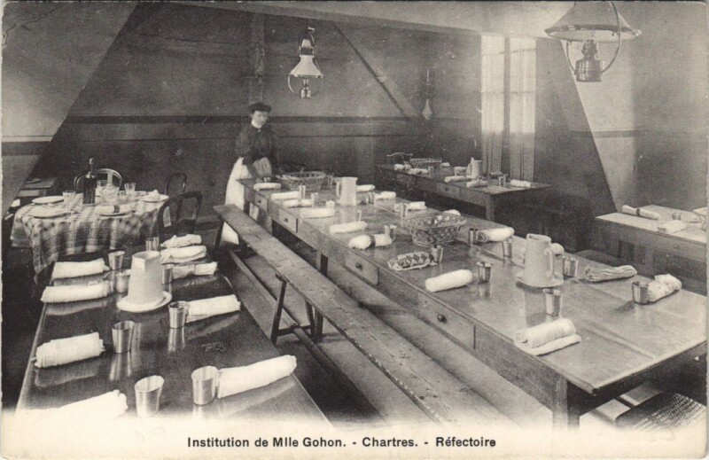 Carte postale ancienne Chartres - Inst. De Mlle Gohon Refectoire à Chartres