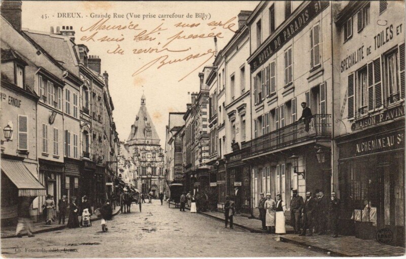 Carte postale ancienne Dreux - Grande Rue Vue prise Carrefour de Billy à Dreux