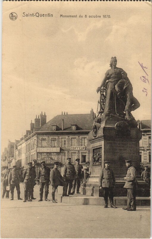 Carte postale ancienne Saint Quentin- Monument du 8 octobre 1870 France à Saint-Quentin