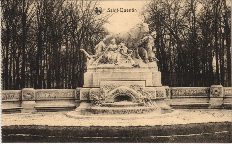 Carte postale ancienne Saint Quentin- Denkmal im Park France à Saint-Quentin