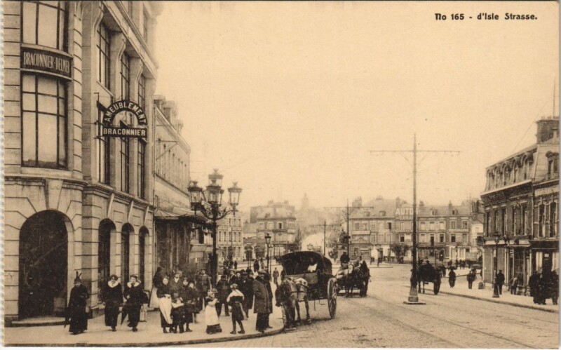 Carte postale ancienne Saint Quentin- d'Isle Strasse France à Saint-Quentin