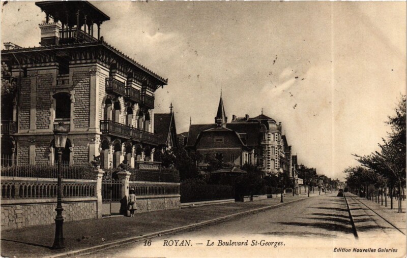 Carte postale ancienne Royan - Le Boulevard Saint-Georges à Royan