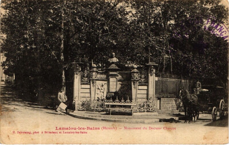 Carte postale ancienne Lamalou-les-Bains Monument du Dr Charcot à Lamalou-les-Bains