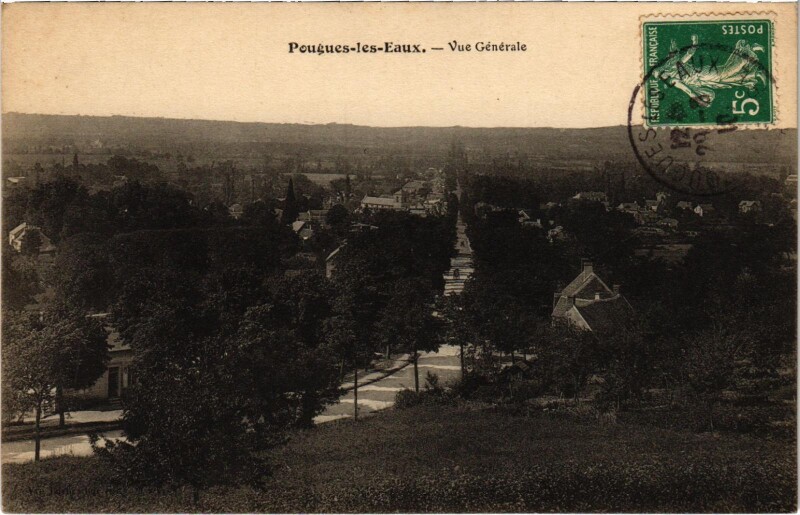 Carte postale ancienne Pougues-les-Eaux - Vue générale Nievre à Pougues-les-Eaux