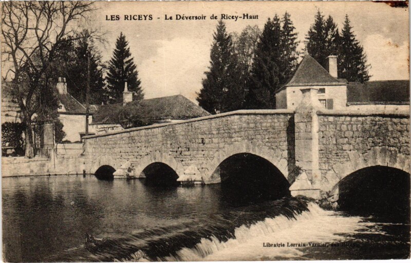 Carte postale ancienne Les Riceys Le Déversoir de Ricey Haut Aube aux Riceys