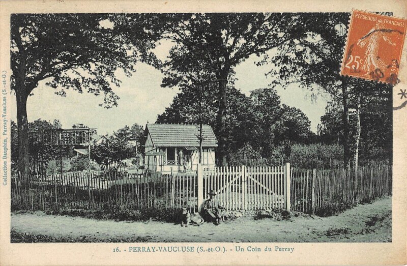 Carte postale ancienne Perray Vaucluse Un Coin Du Perray
