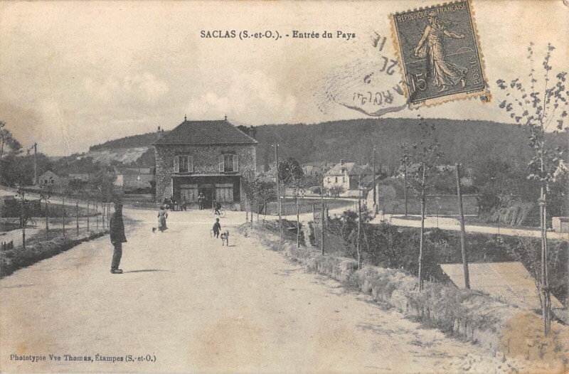 Carte postale ancienne Saclas Entree Du Pays à Saclas