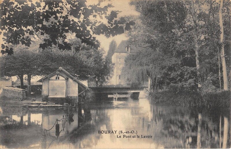 Carte postale ancienne Bouray Le Pont Et Le Lavoir
