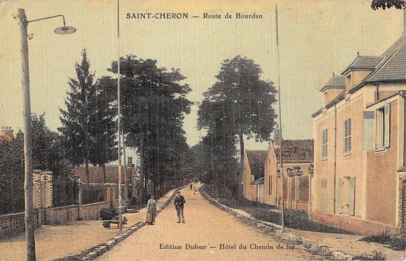 Carte postale ancienne Saint Cheron Route De Bourdan