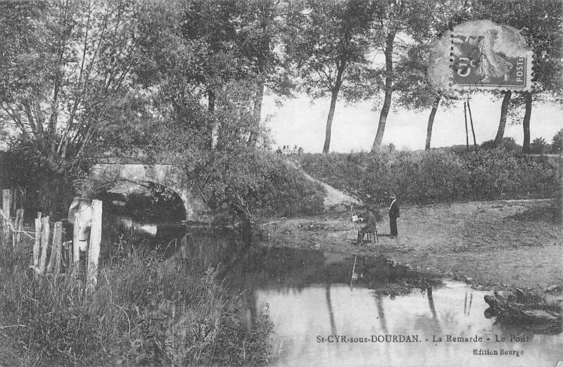 Carte postale ancienne Saint Cyr Sous Dourdan La Remarde Le Pont à Dourdan