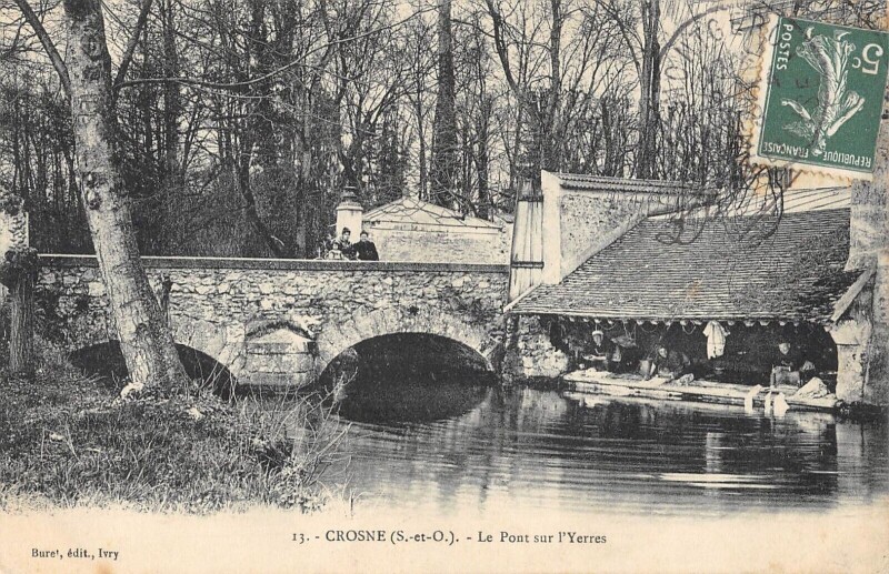 Carte postale ancienne Crosne Le Pont Sur L'Yerres à Crosne