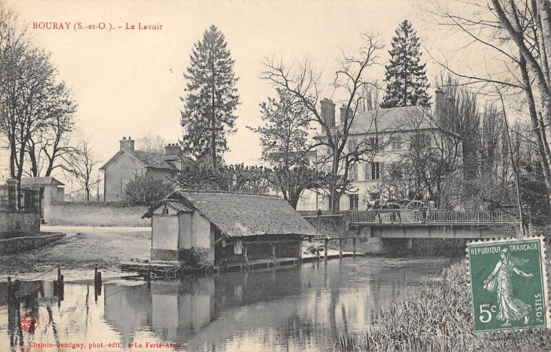 Carte postale ancienne Bouray Le Lavoir