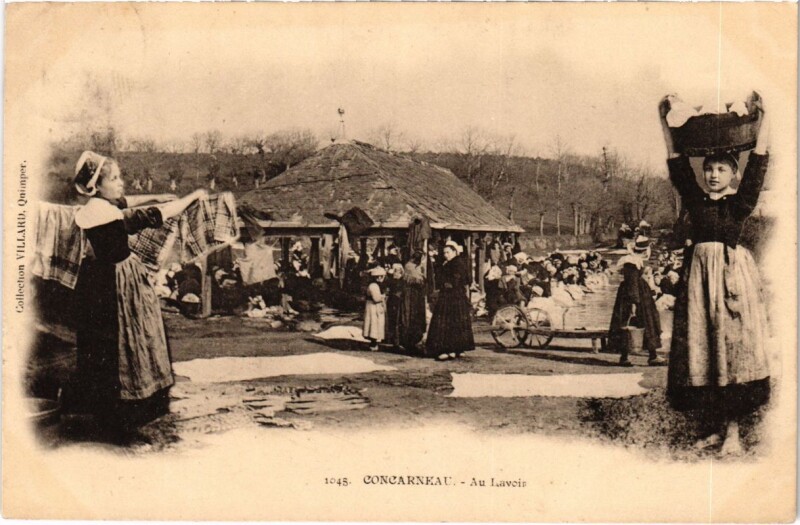 Carte postale ancienne Concarneau - Au Lavoir à Concarneau