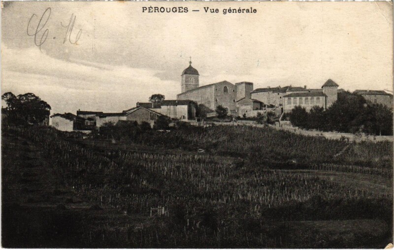 Carte postale ancienne Perouges - Vue générale à Pérouges