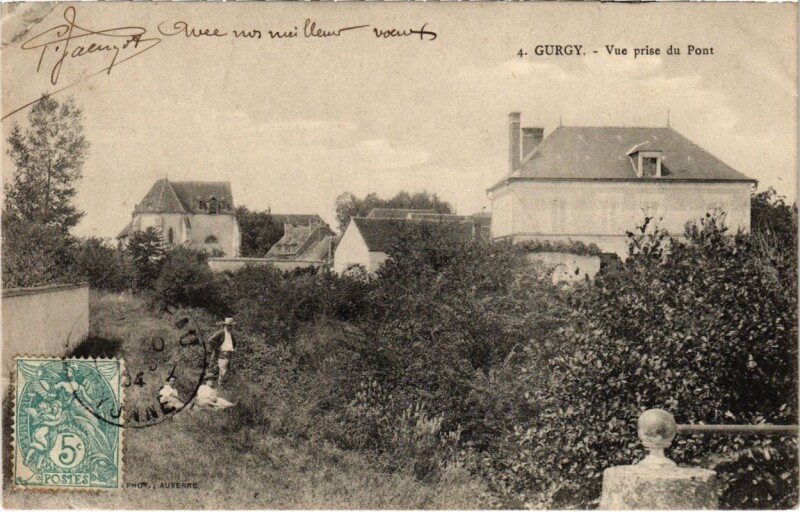 Carte postale ancienne Gurgy - Vue prise du Pont à Gurgy