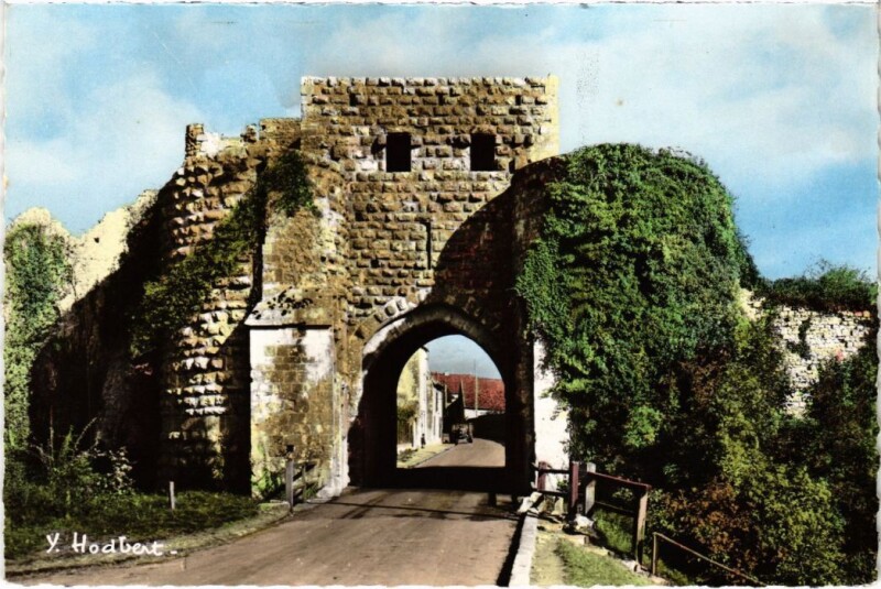 Carte postale ancienne Provins Porte Saint-Jean à Provins