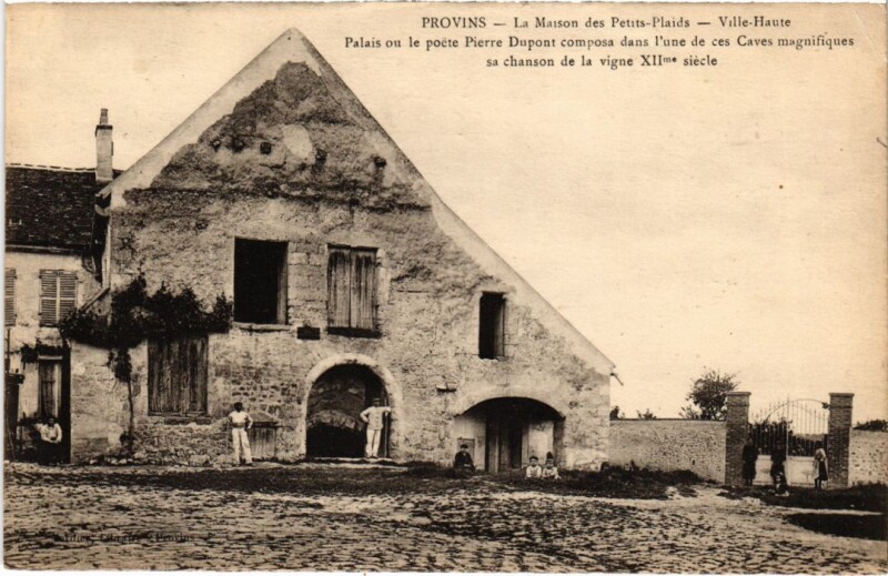 Carte postale ancienne Provins Maison des Petits Plaids à Provins