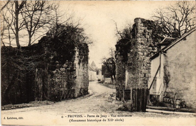 Carte postale ancienne Provins Porte de Jouy à Provins