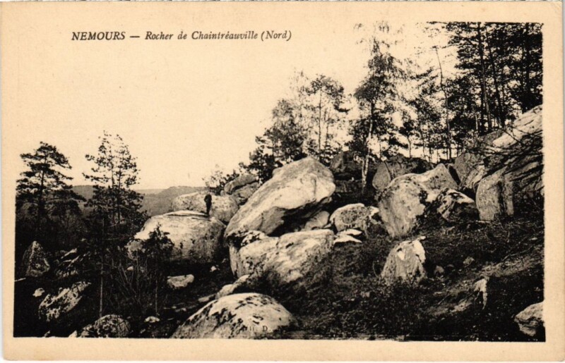 Carte postale ancienne Nemours Rocher de Chaintreauville à Nemours