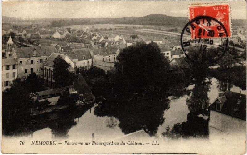 Carte postale ancienne Nemours panorama à Nemours