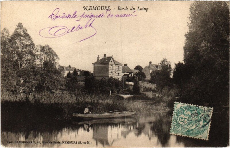 Carte postale ancienne Nemours Bords du Loing à Nemours