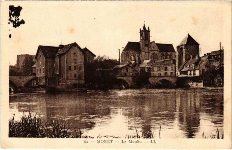 Carte postale ancienne Moret sur Loing Le Moulin