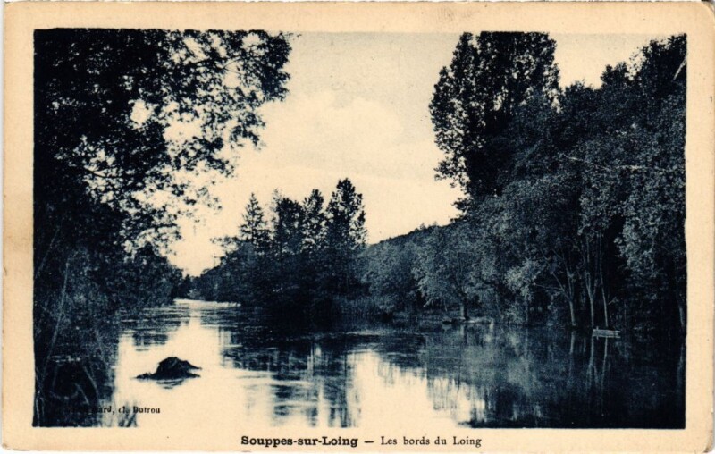 Carte postale ancienne Souppes sur Loing Les bords du Loing à Souppes-sur-Loing