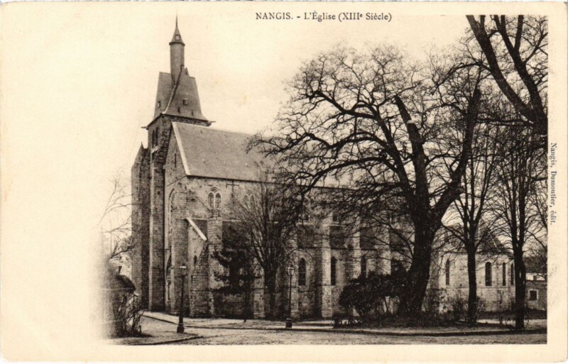 Carte postale ancienne Nangis L'Eglise à Nangis