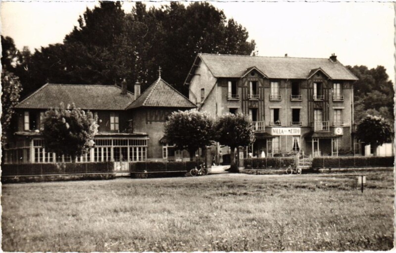 Carte postale ancienne Montevrain Comite d'Entrepise de la R.A.T.P. - Centre de Vacances