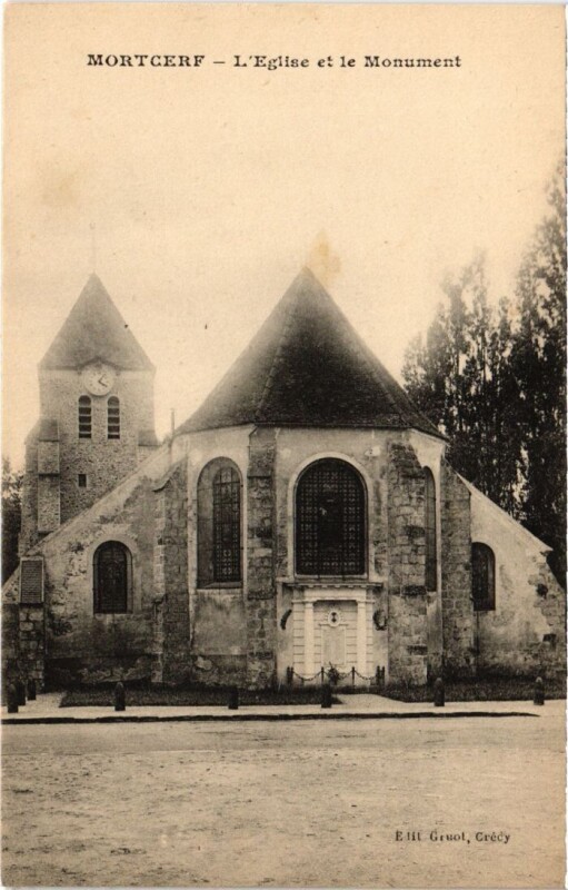 Carte postale ancienne Montcerf L'Eglise et le Monument