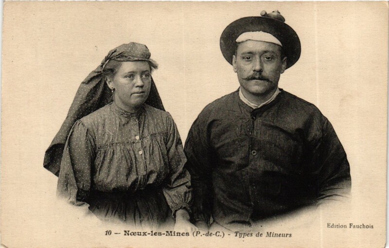 Carte postale ancienne Noeux-les-Mines (P.-de-C.) - Types de Mineurs à Noeux-les-Mines