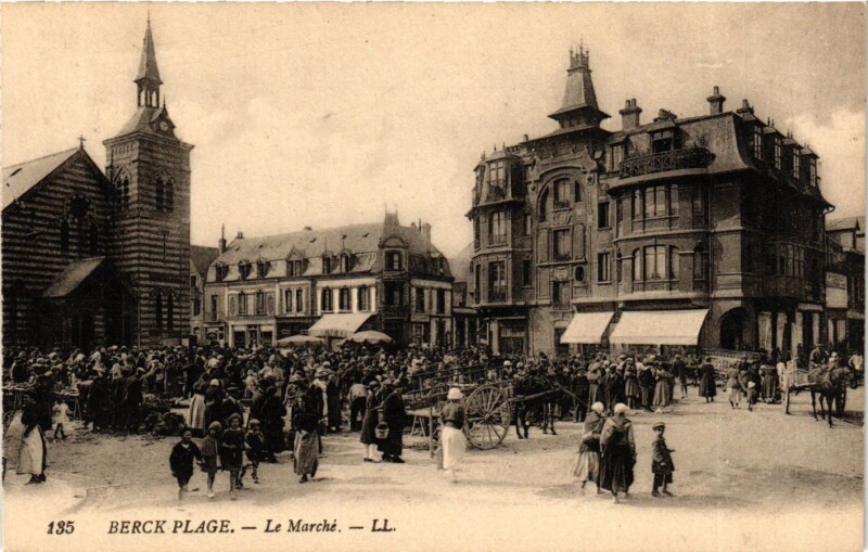 Carte postale ancienne Berck-Plage - Le Marché à Berck
