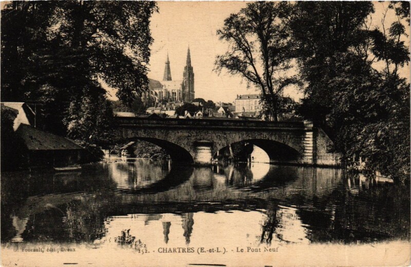 Carte postale ancienne Centre Eure-et-Loir Chartres Le Pont Neuf à Chartres