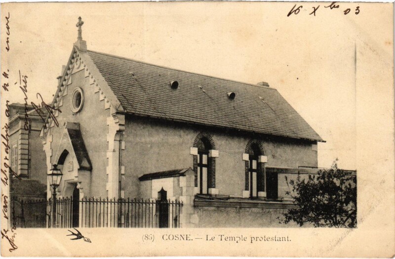 Carte postale ancienne Cosne Le Temple protestant Nievre