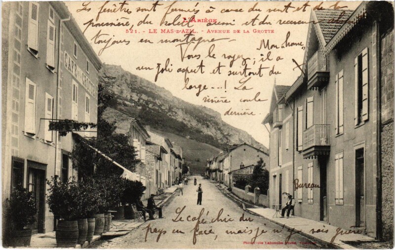 Carte postale ancienne Avenue de La Grotte Ariege