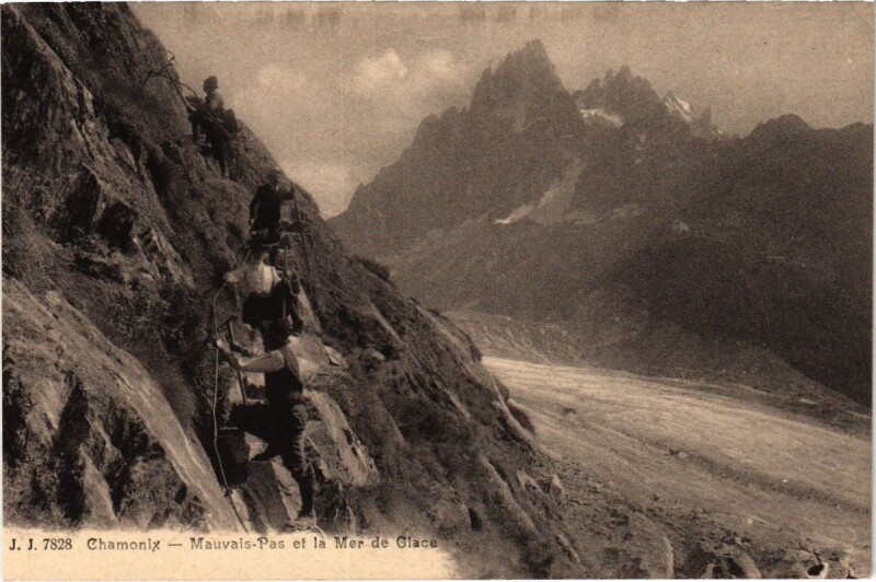 Carte postale ancienne Chamonix - Mauvais Pas et ea Mer de Glace