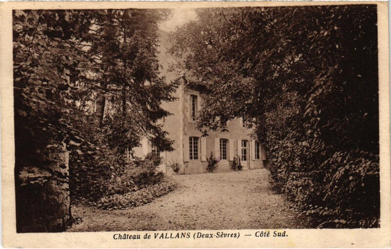 Carte postale ancienne Chateau de Vallans - Cote Sud à Vallans