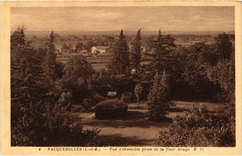 Carte postale ancienne Fauquerolles Vue d'ensemble prise de la Tour Arago