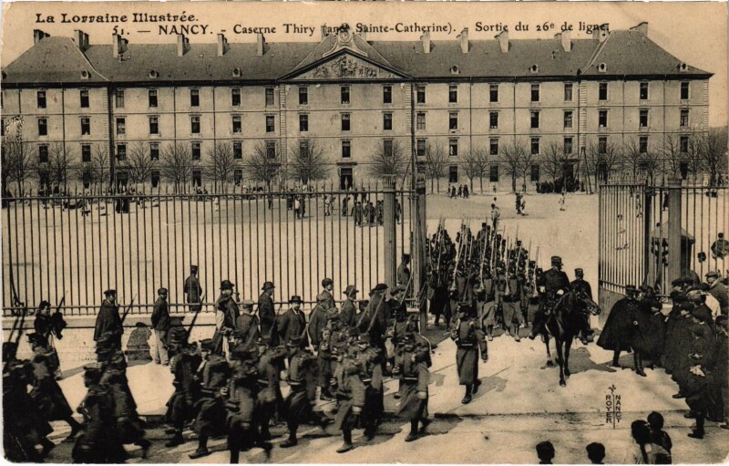 Carte postale ancienne Militaire Nancy - Caserne Thiry à Nancy