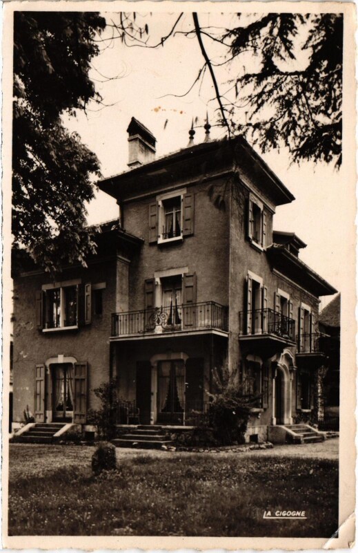 Carte postale ancienne Divonne-les-Bains - La Maison Verte à Divonne-les-Bains
