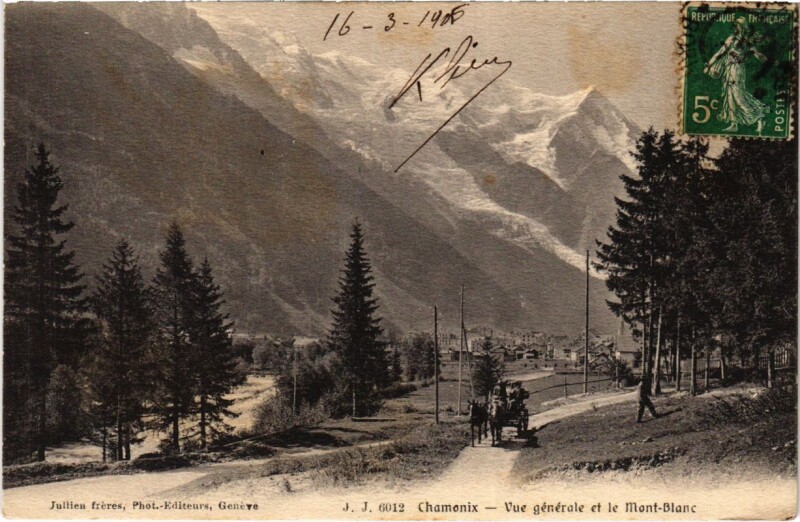 Carte postale ancienne Chamonix - Vue générale et le Mont-Blanc