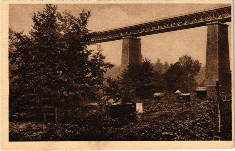 Carte postale ancienne Thouards - Viaduc de Thouards