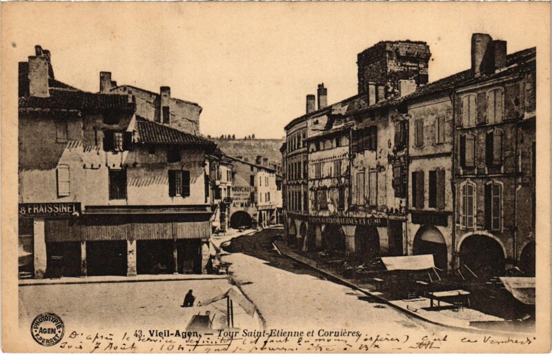Carte postale ancienne Vieil-Agen Tour Saint-Etienne et Cornieres
