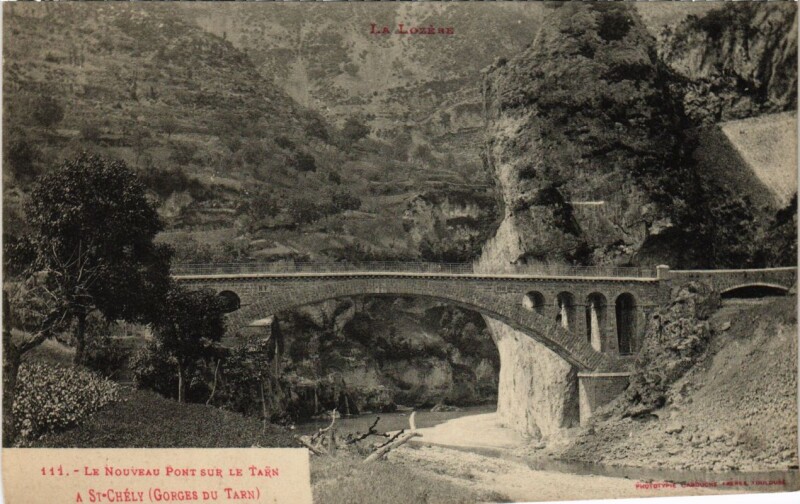 Carte postale ancienne Le nouveau Pont sur le Tarn - Saint-Chely